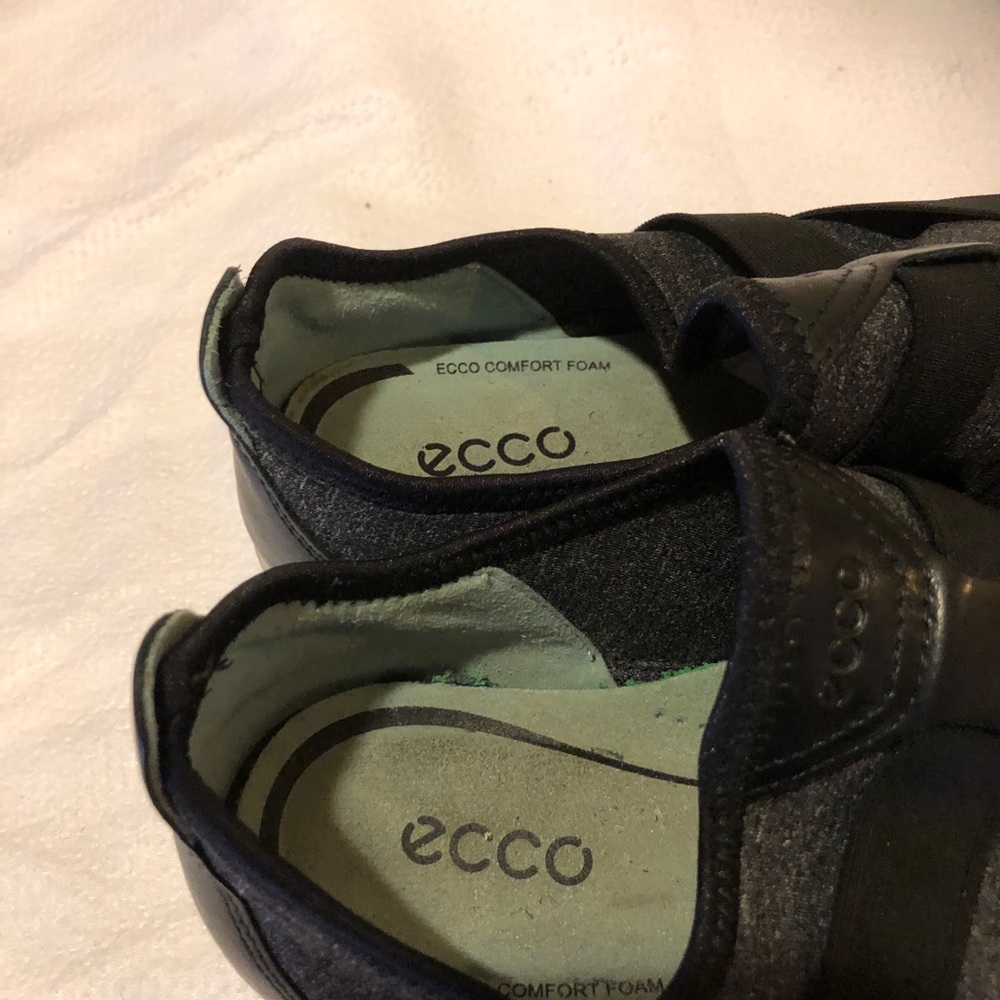 Ecco Gray Comfort Foam Strapped Slip On Sneakers - Picture 5 of 8